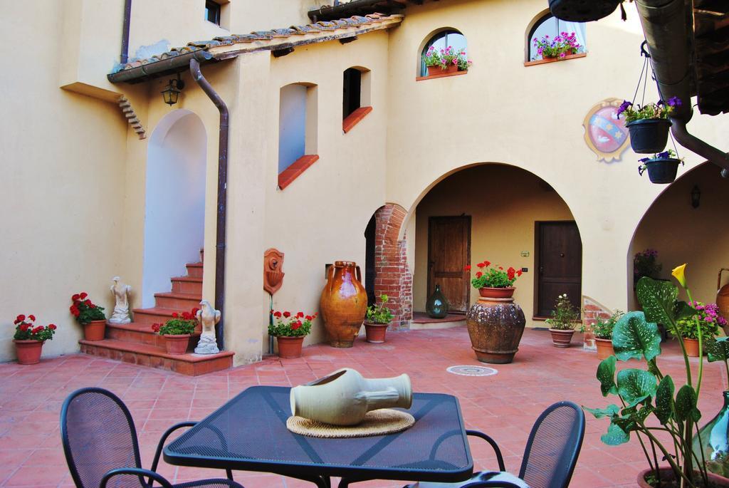 Il Colombaio, Siena -Appartamenti E Camere- Isola d'Arbia Exteriör bild