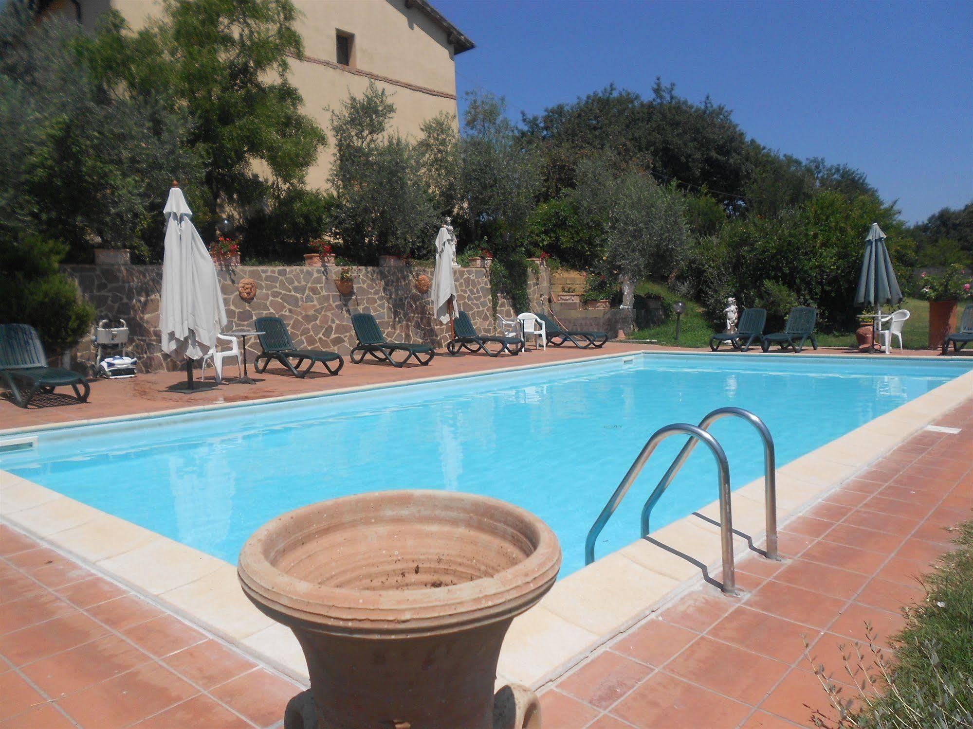 Il Colombaio, Siena -Appartamenti E Camere- Isola d'Arbia Exteriör bild